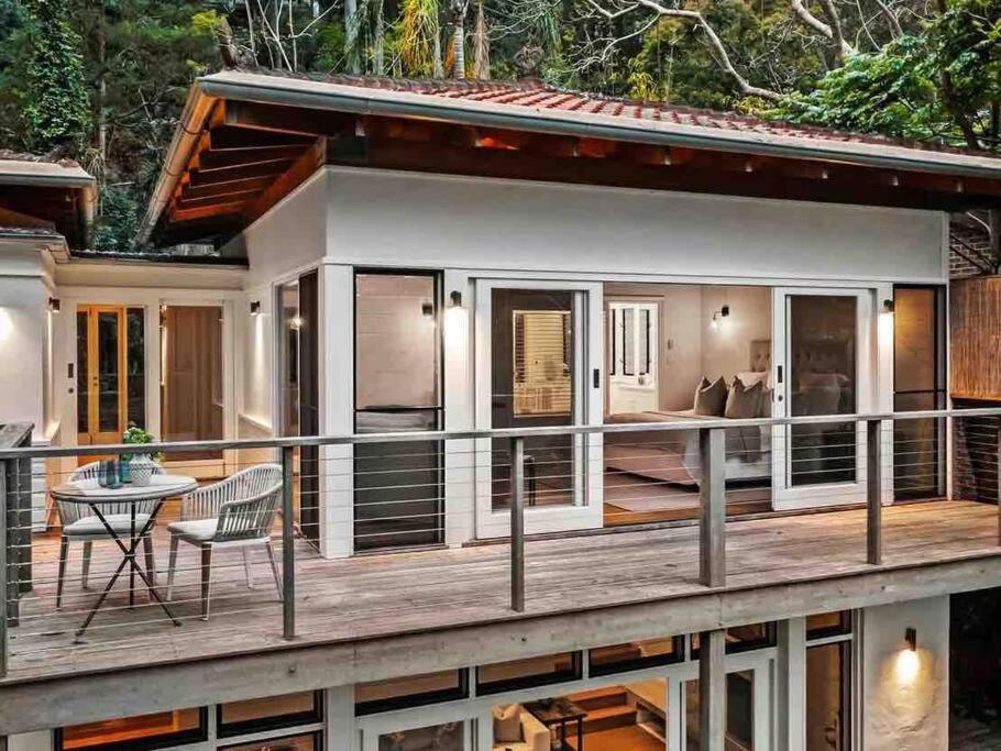 Sydney Northern Beaches Waterfront Winter Escape - *